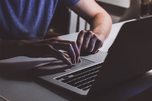Αυτά είναι τα email που δεν πρέπει να ανοίγετε