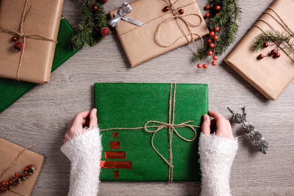5 Χριστουγεννιάτικα δώρα που προστατεύουν τους αγαπημένους σας… ψηφιακά!