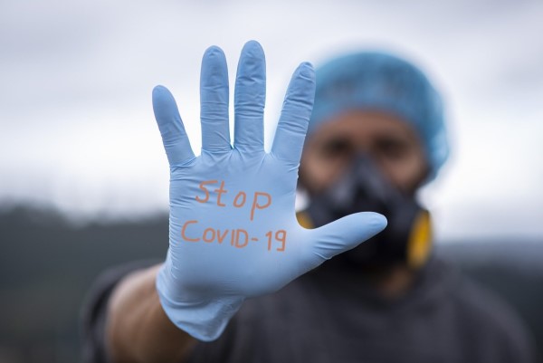 Covid-19: Πώς θα γίνεται η ιχνηλάτηση χωρίς να παραβιάζονται προσωπικά δεδομένα