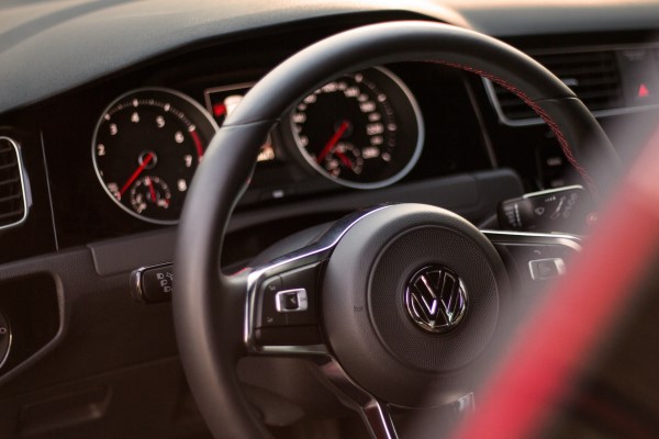 Volkswagen: Διέρρευσαν προσωπικά δεδομένα 3,3 εκατ. πελατών της